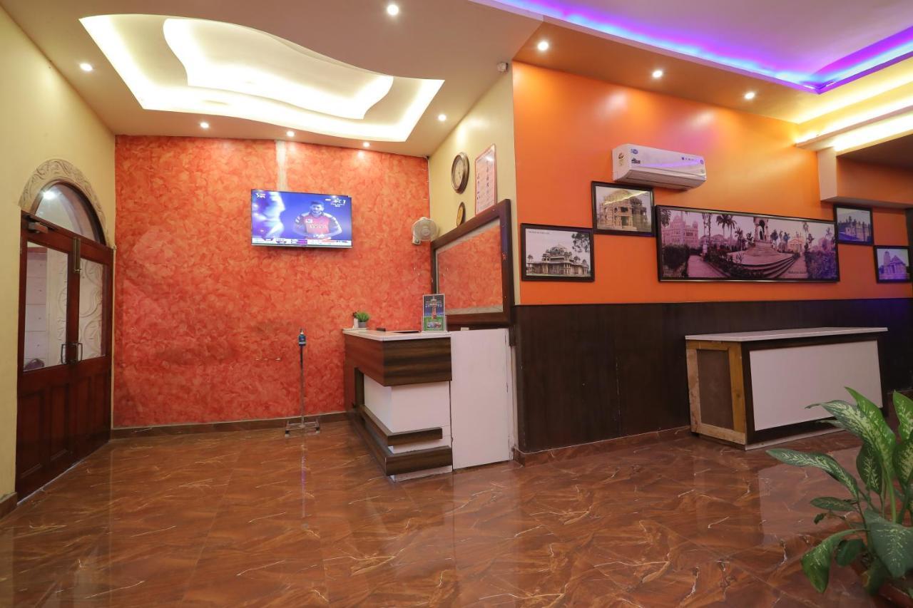 Hotel Vivek Continental Gwalior Luaran gambar