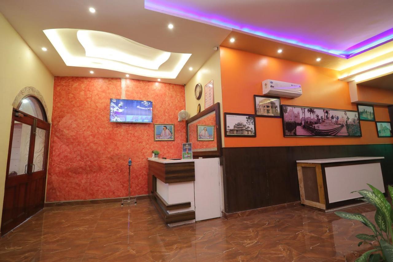 Hotel Vivek Continental Gwalior Luaran gambar