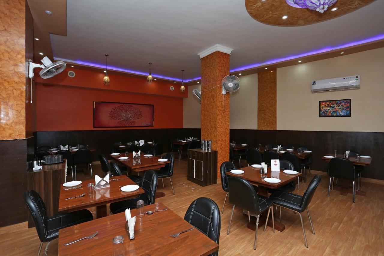Hotel Vivek Continental Gwalior Luaran gambar